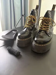 Dr. Martens JADON MAX23cmとクッションインソールのサムネイル