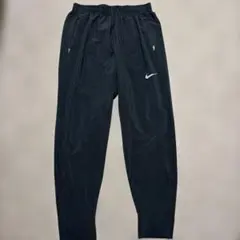 Nike ブラック ジャージパンツ