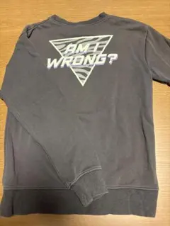 devirock AM I WRONG? トレーナー ダークグレー