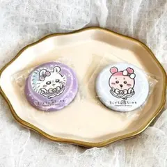 まじかるちいかわ　缶バッジ　モモンガ　古本屋　カニちゃん
