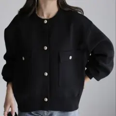 新品未使用 Riberry スポンディッシュ金ボタンショートカーデ　黒