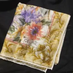 CELINE セリーヌ ハンカチ 花柄 ゴールドチェーンのサムネイル