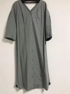 新品、未使用 closet story 背中ねじりワンピース