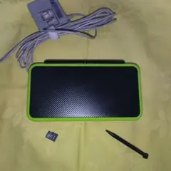 難アリ【修繕動作品】Nintendo new2dsLL 黒✕ライムＧ