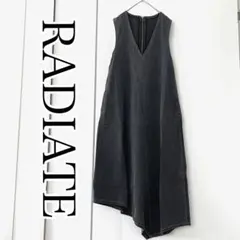 RADIATE ロングワンピース　デニムワンピース　細見え　Vネック　新品