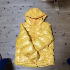 Reebok リーボック ダウンジャケット イエロー