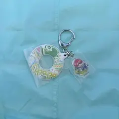 【 じゃぱぱ 】 カラフルピーチ E賞 うきわキーホルダー エニマイくじ