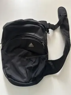 adidas アディダス　ボディバッグ 黒　ブラック