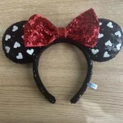 ミッキー耳カチューシャ 黒 赤　スパンコール