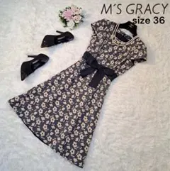 清楚✨エムズグレイシー　ワンピース　S 花柄　Aライン　半袖　現行タグ　リボン