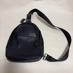 COACH レザー ボディバッグ ネイビー