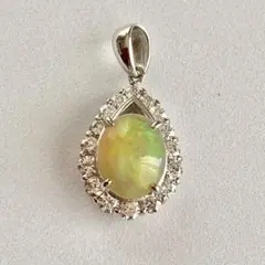 プラチナ900 オパール0,55ct 天然ダイヤ0.04ct ネックレス - メルカリ