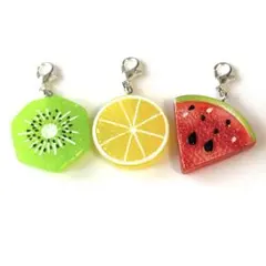 チャーム　３個セット　キーホルダー　アンブレラマーカー