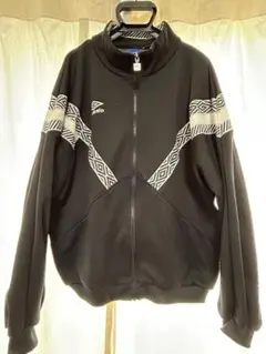 2026年最新】umbro アンブロ トラックジャケットの人気アイテム - メルカリ