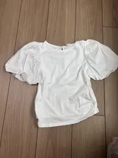 ZARA ホワイト パフスリーブ シャツ 134