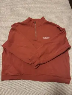 トレーナー　オレンジ