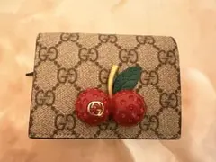 2026年最新】gucci財布 さくらんぼの人気アイテム - メルカリ