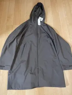3/22まで値下　新品　ユニクロ C オリーブ　L ブロックテックコート