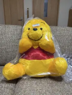 ① くまのプーさん　スーパーラージぬいぐるみもぐもぐVer.