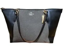 COACH コーチ　ブラック系　ゴールド金具 一部レザー トートバッグ　肩掛け