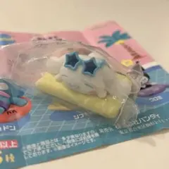 サンリオ ガチャ みんなでプールフィギュア シナモロール5
