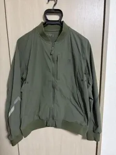 チャンピオンオリーブグリーン ボンバージャケット