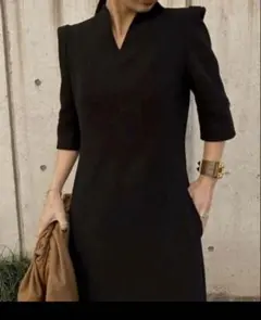 Vネック パフスリーブ ワンピース