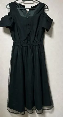 オフショルダーミディドレス 黒