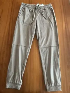 グレー パンツ サイドポケット付き