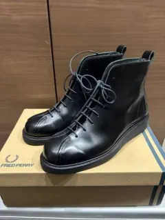 【美品】⭐️FRED PERRY Monkeyboots モンキーブーツ レザーのサムネイル