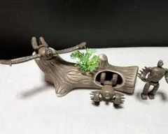 Item thumbnail for item 41d06370-dd1f-477e-911d-e20e0992e8f4