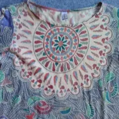 刺繍プリント長袖トップス 100%コットン