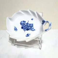 【未使用】ロイヤルコペンハーゲン ブルーフラワー リーフプレートのサムネイル
