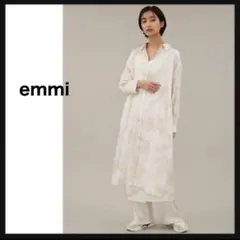 【未使用】emmi atelierエミ⭐️ マルチロング ワイド シャツ ワンピのサムネイル