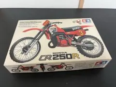 27.TAMIYA HONDACR250R MOTOCROSSER 1/12のサムネイル