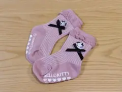 ハローキティ　ベビー　クルー丈ソックス（サイズ 9-15cm）