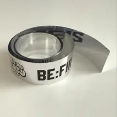 銀テープ ミュージシャン