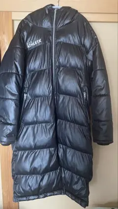 ATHLETA フード付き ブラックダウンコート