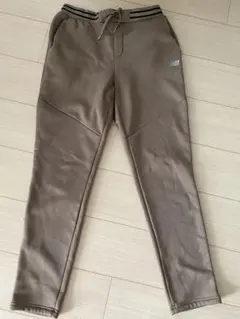 ベージュ レディースウェア