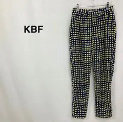 ケービーエフ KBF テーパードパンツ 1タック チェック柄 アーバンリサーチ