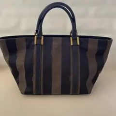 FENDI フェンディ ペカン トートバッグのサムネイル