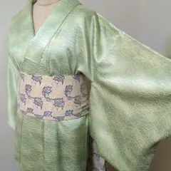 薄緑色の小紋着物 袷　正絹　小さめサイズ 142/61/22/28/45