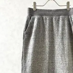 UNIQLO ボアスウェットスカート バックスリット ポケット付き 大きめ