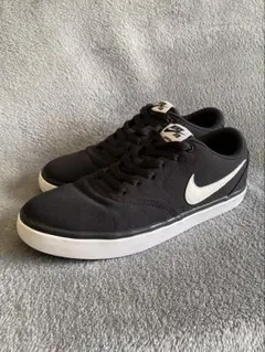 NIKE ナイキ ブラック スニーカー