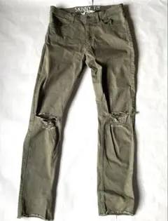 H&M ガールズ　ストレッチパンツ　ダメージ加工カーキ　13才〜大人