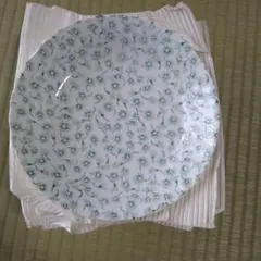 新品、箱無し、カレー皿等に。5枚のサムネイル