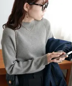 リブハイネックプルオーバー