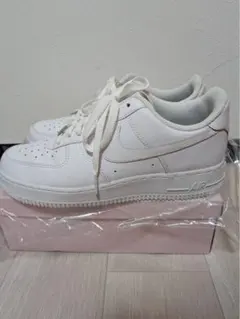 NIKE AIR FORCE 1 ホワイト スニーカー　26.5
