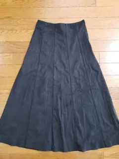 スエードロングスカート