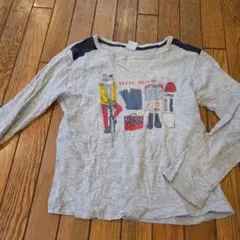 PETIT BATEAU 長袖Tシャツ 8ans 128cmのサムネイル